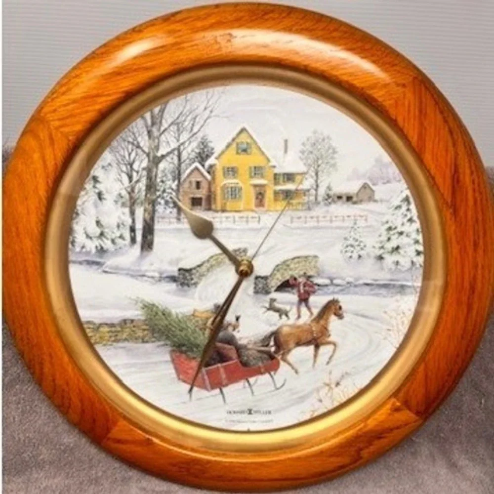 Vtg Howard Miller Musical Wall Clock Winter Village Scene Oak Finish Christmas